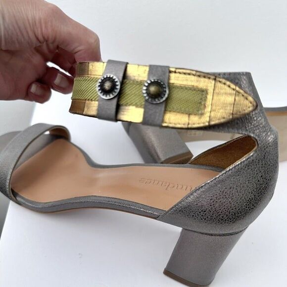 Sundance Leather Sandals Womens 10 EU 41 Pewter High Block Heels Ankle Straps - Picture 9 of 12